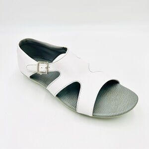 FootJoy Naples Golf Sandals White Leather Spikeless Golf Shoes women size 7